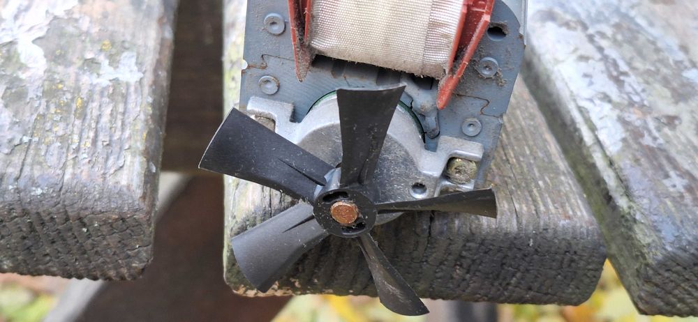 Электродвигатель  Thomas