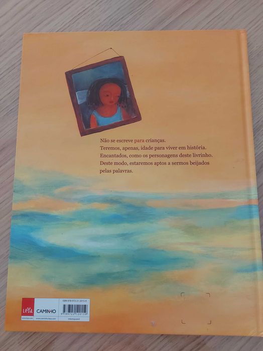 Livro "O Beijo da Palavrinha"