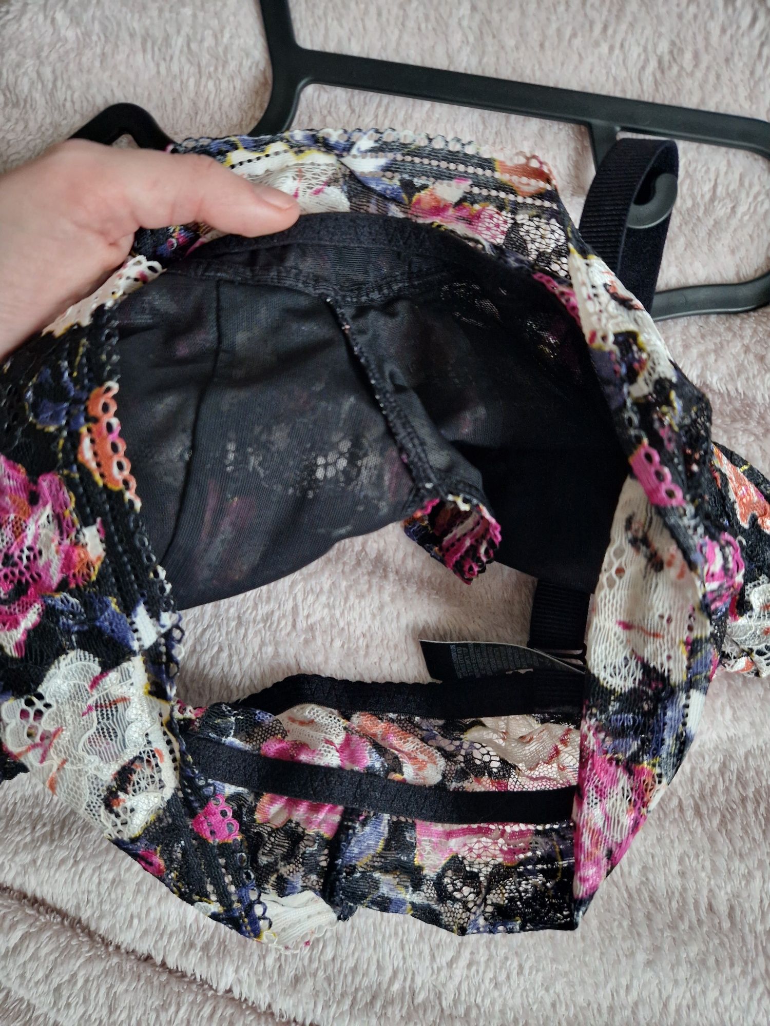 Koronkowy biustonosz / braletka / top w kwiaty, m&s, marks&Spencer, ro
