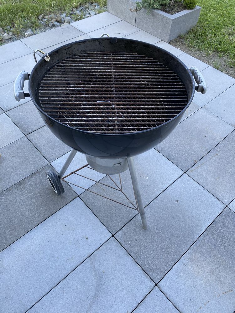 Grill Weglowy Weber