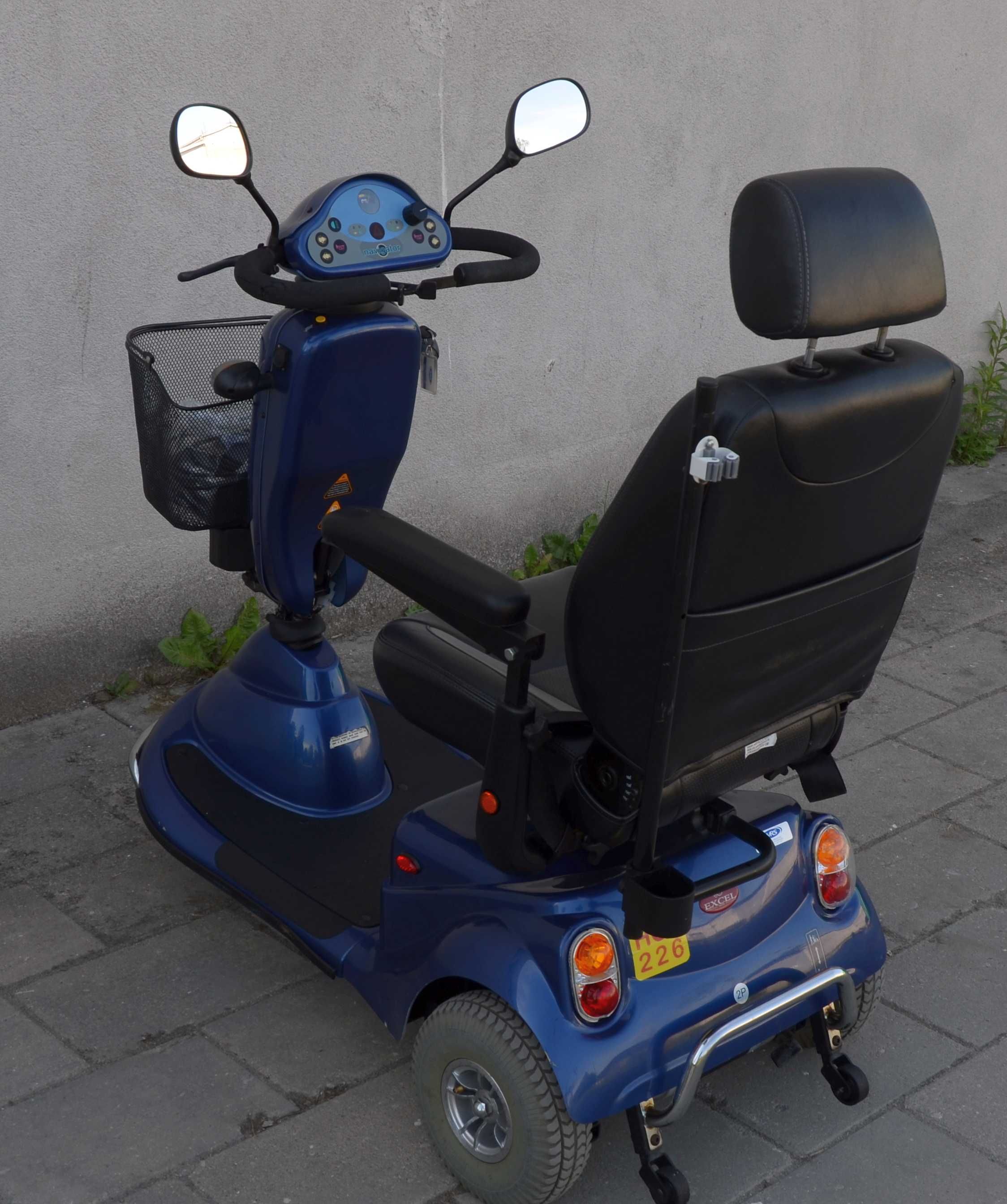 Elektryczny wózek inwalidzki skuter trójkołowy EXELNAVIGATOR XS PLUS 3