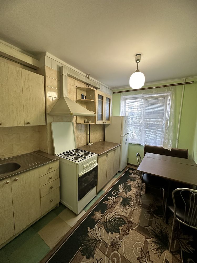 Продам 2 комнатную квартиру ул Калиновая пр Слобожанський