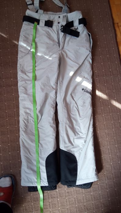 Жіночі зимові лижні штани фірми Columbia відеальному стані