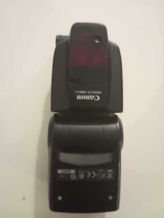 Aparat lustrzanka Canon DS126091