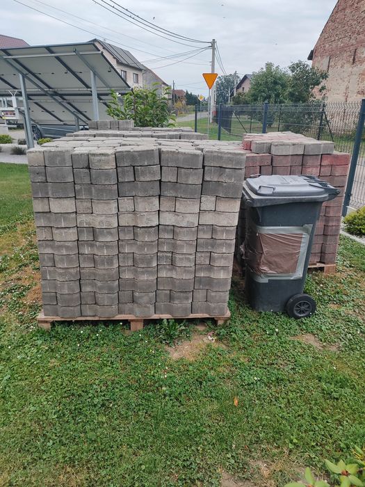 Kostka brukowa używana 8cm./tzw.młotek.
