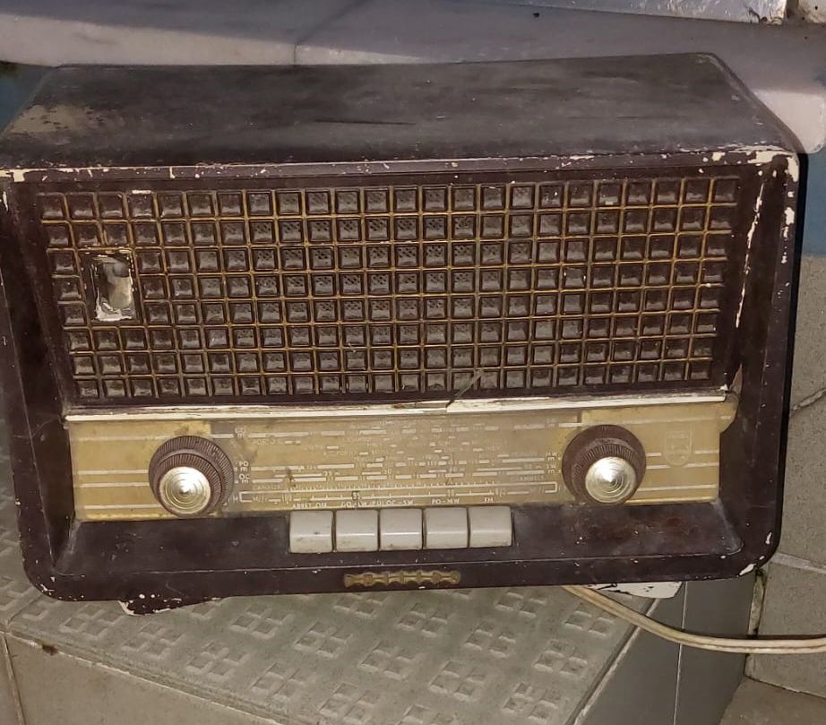 Rádio antigo  para venda