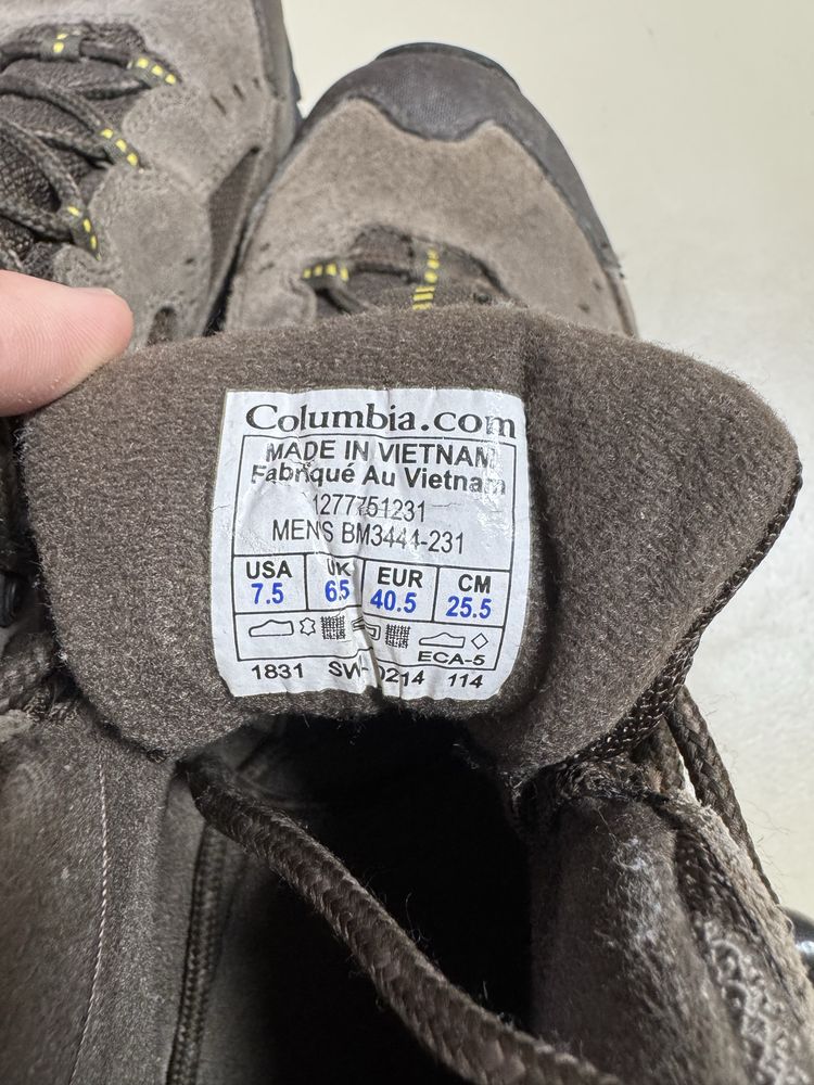 Трекінгові черевики Columbia водонепроникні в ідеальному стані