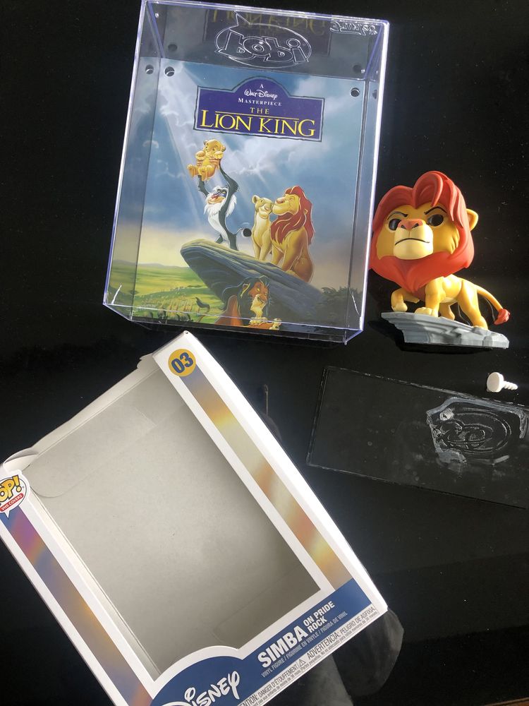 Funko pop Simba on Pride Rock