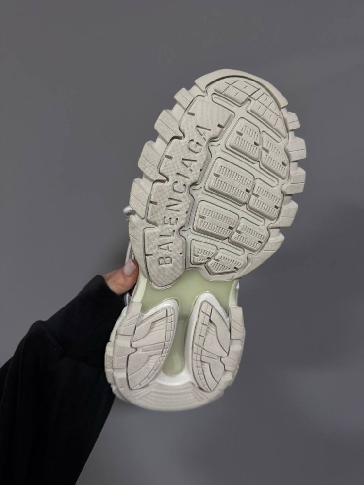 БЕЗ ПЕРЕДОПЛАТ‼️ Жіночі кросівки Balenciaga Track 3.0 White logo
