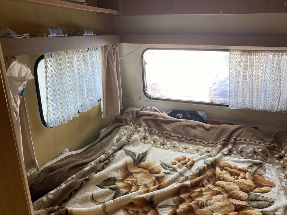 Кемпінг, будинок на колесах, автодім Knaus