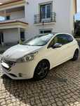 Peugeot 208 1.4 HDI (RESERVADO)