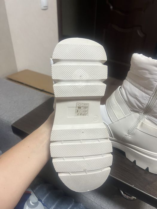 Дутіки зимові 38-39 р.