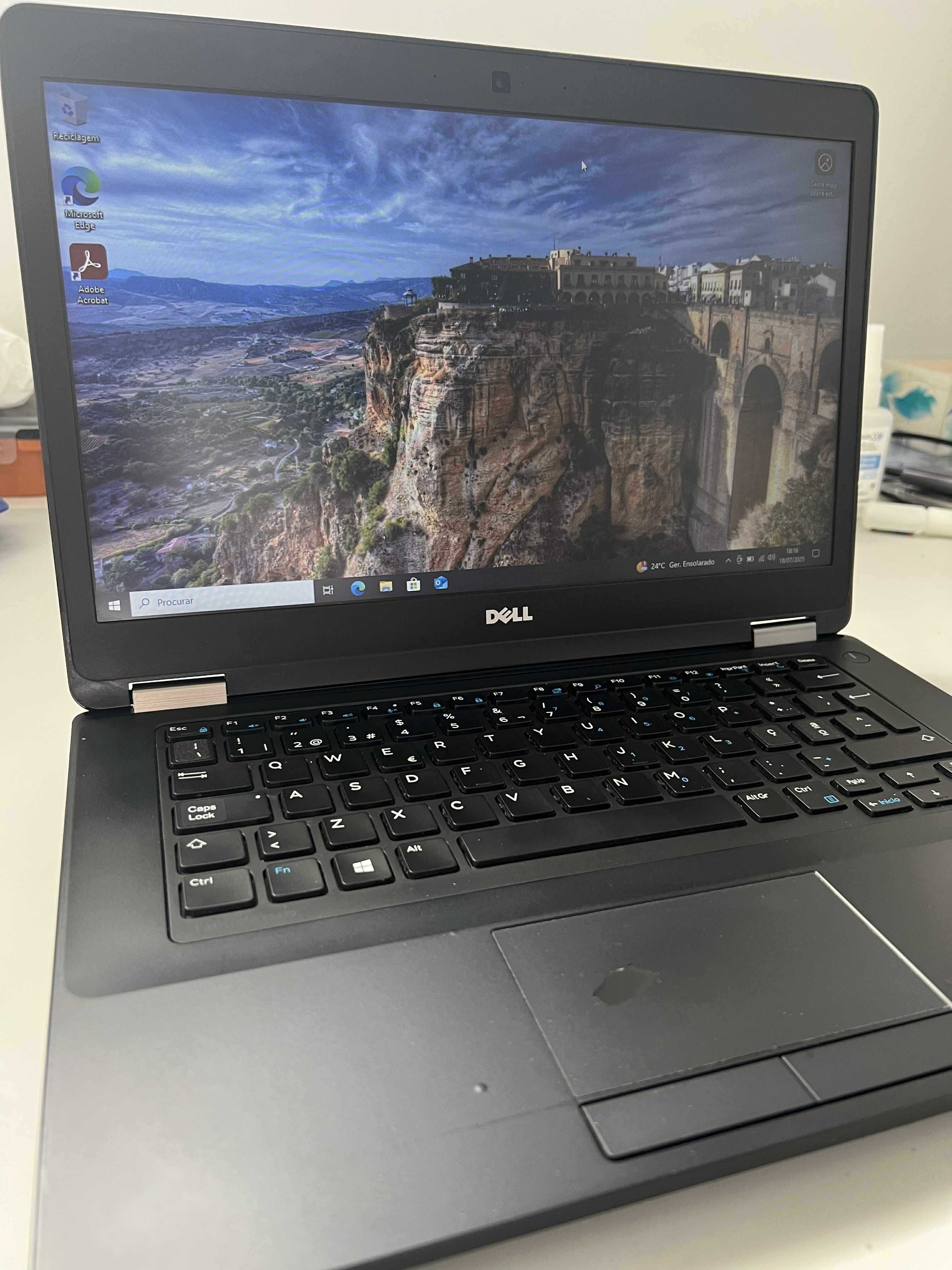 Portátil Dell E5470 I5 2.4GHZ | 8GB | Nvme 256gb