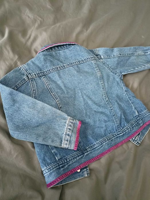 Kurtka jeansowa dziewczęca