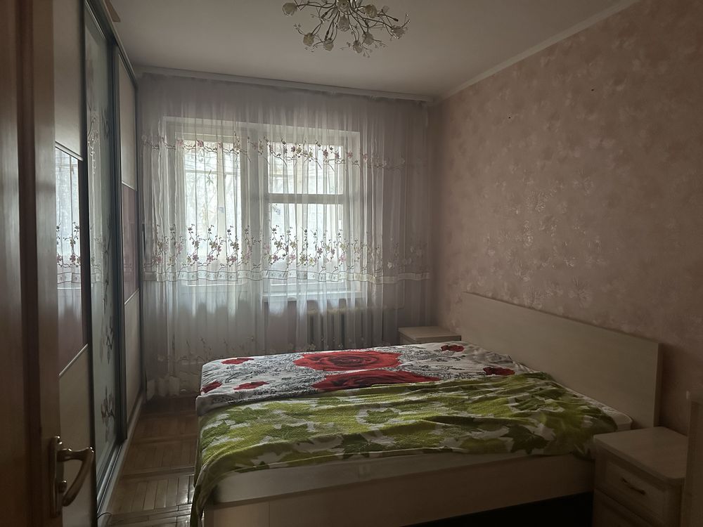 Здам в оренду 4х кімнатну квартиру, пр. Соборності