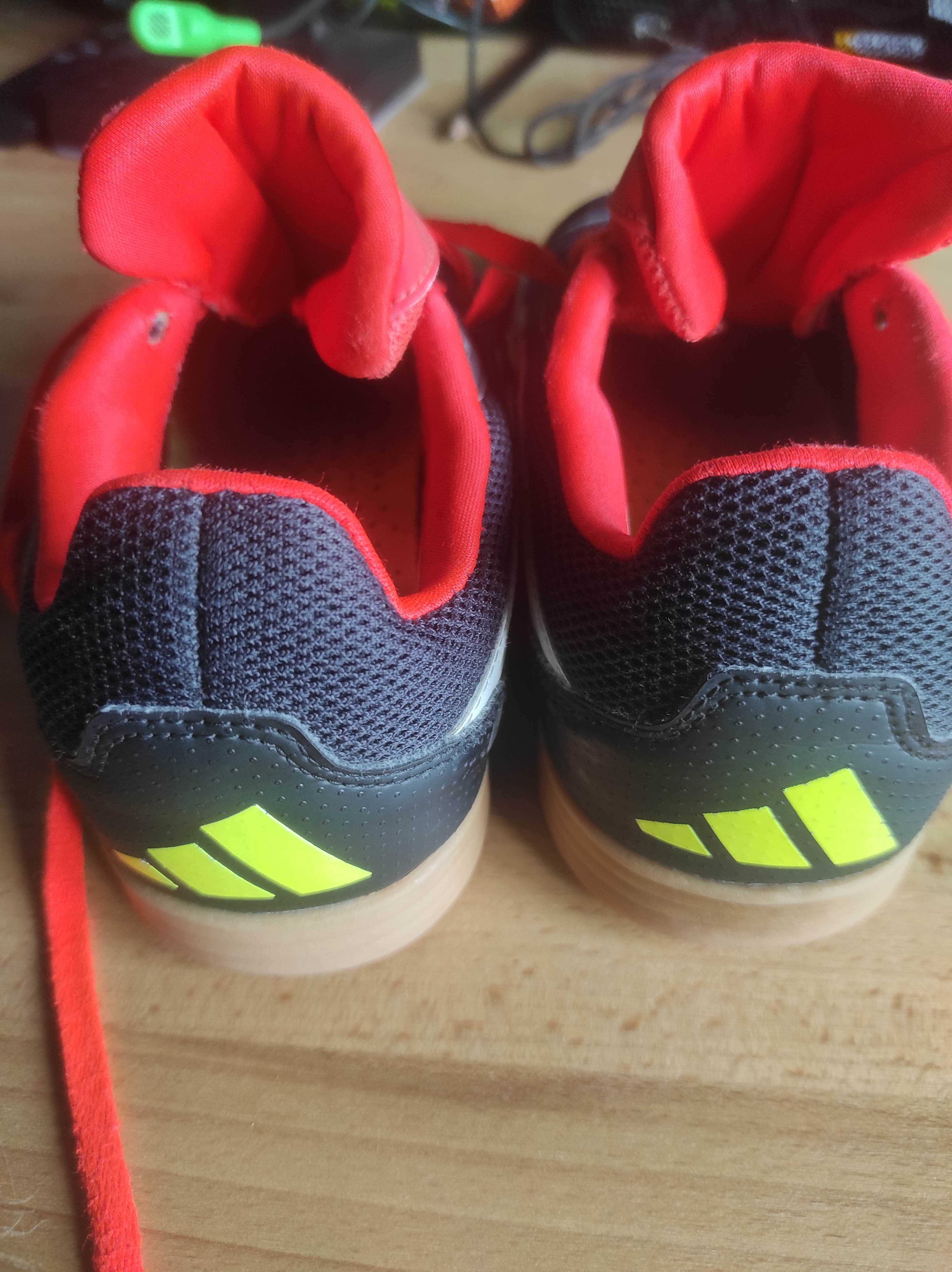 BUTY Adidas Predator rozmiar 36 halówki