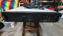 UPS APC 3000RMI2U uszkodzony