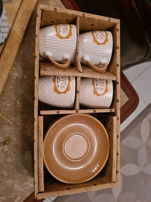 Conjunto de chávenas de café
