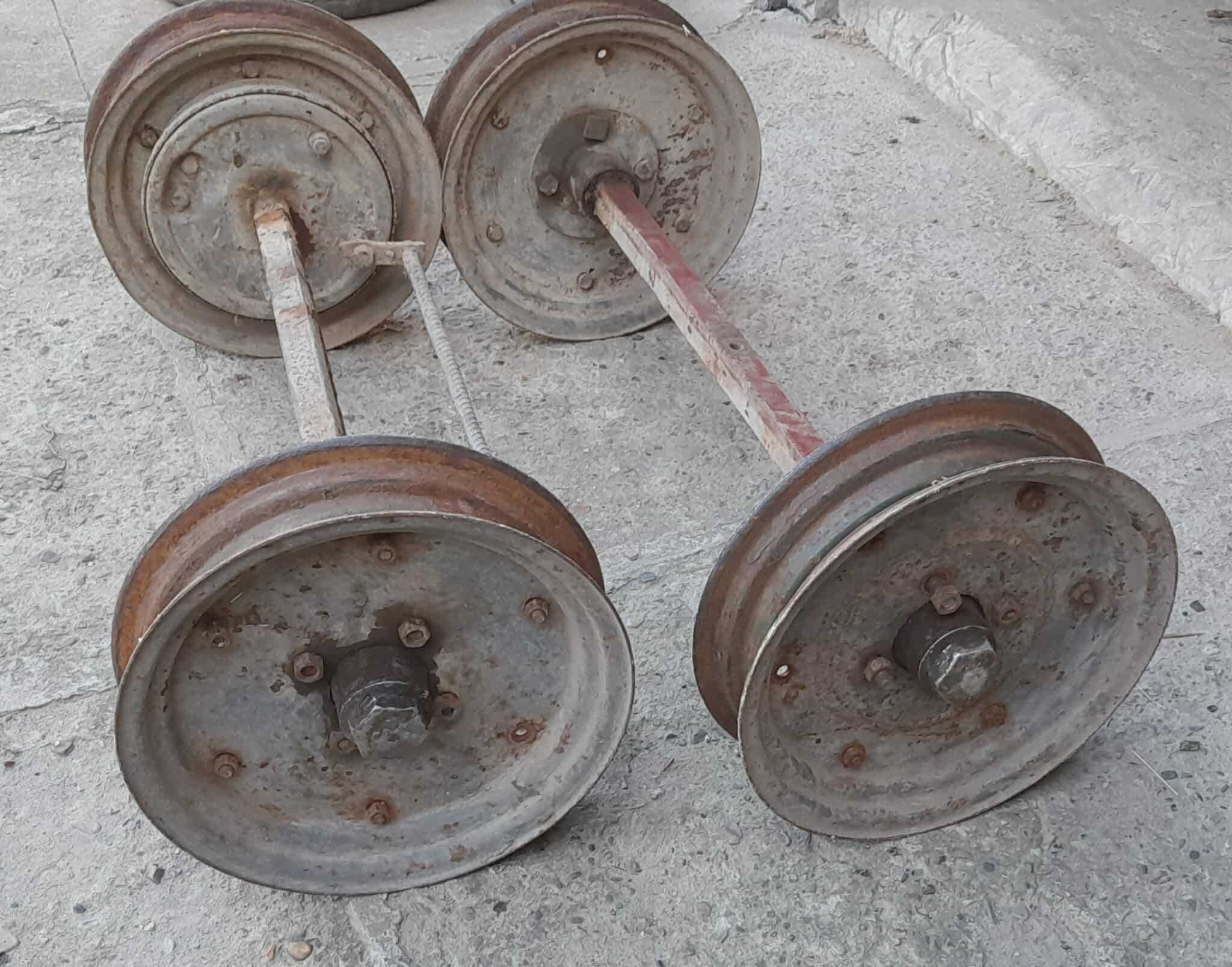 Osie do wozu lub przyczepki 16 cali