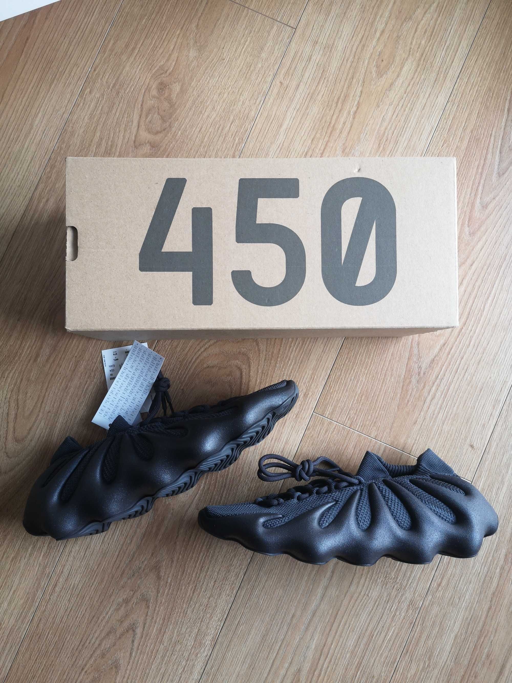 Yezzy 450 Utility Black w rozmiarze 44 2/3