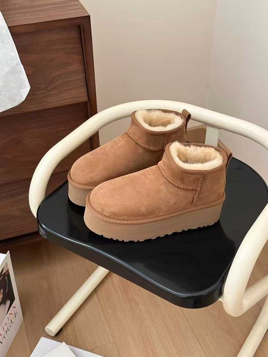 UGG_Classic_Ultra_Mini_Platformie R.39