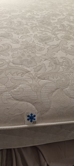 Продам матрас 200*160 Велам