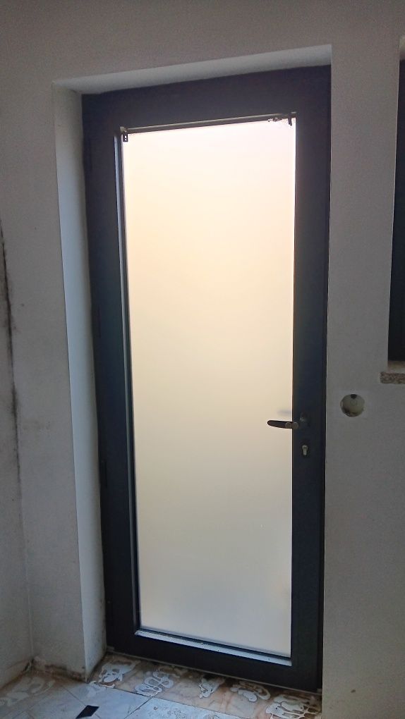 Porta Alumínio vidro duplo fosco