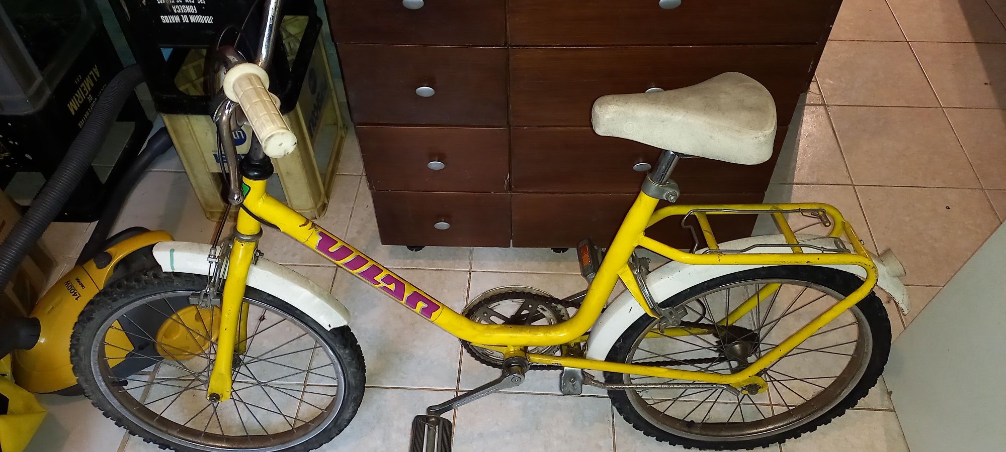 Bicicleta da Vilar roda 20.