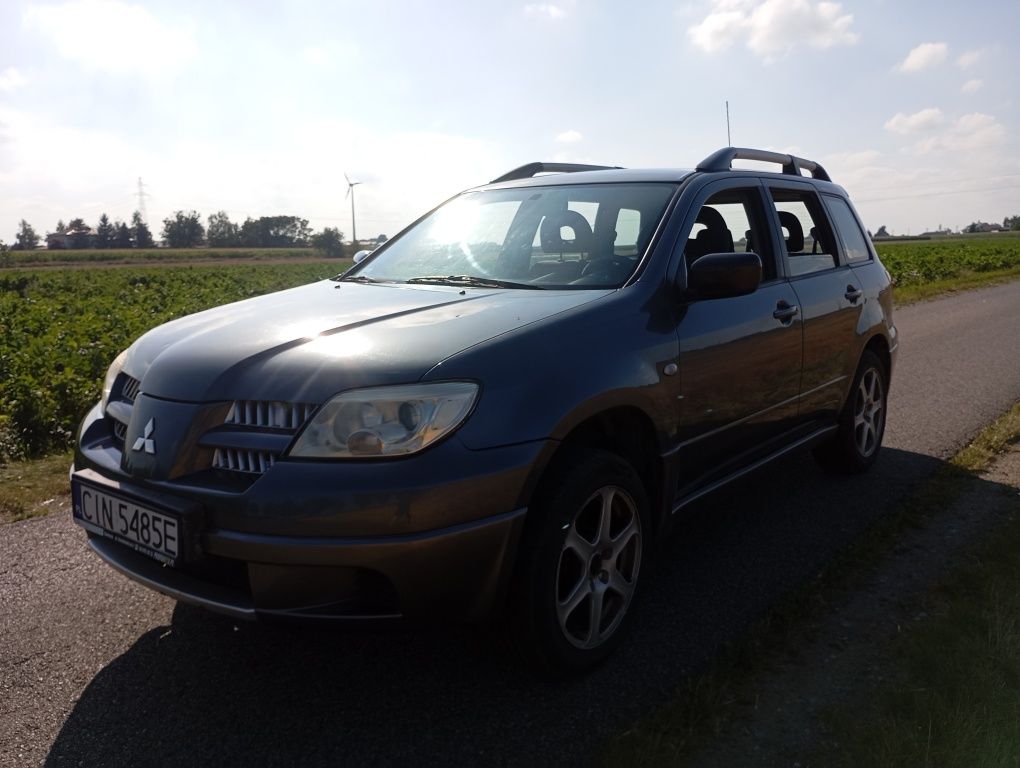 Mitsubishi Outlander 2006 4x4 niski przebieg