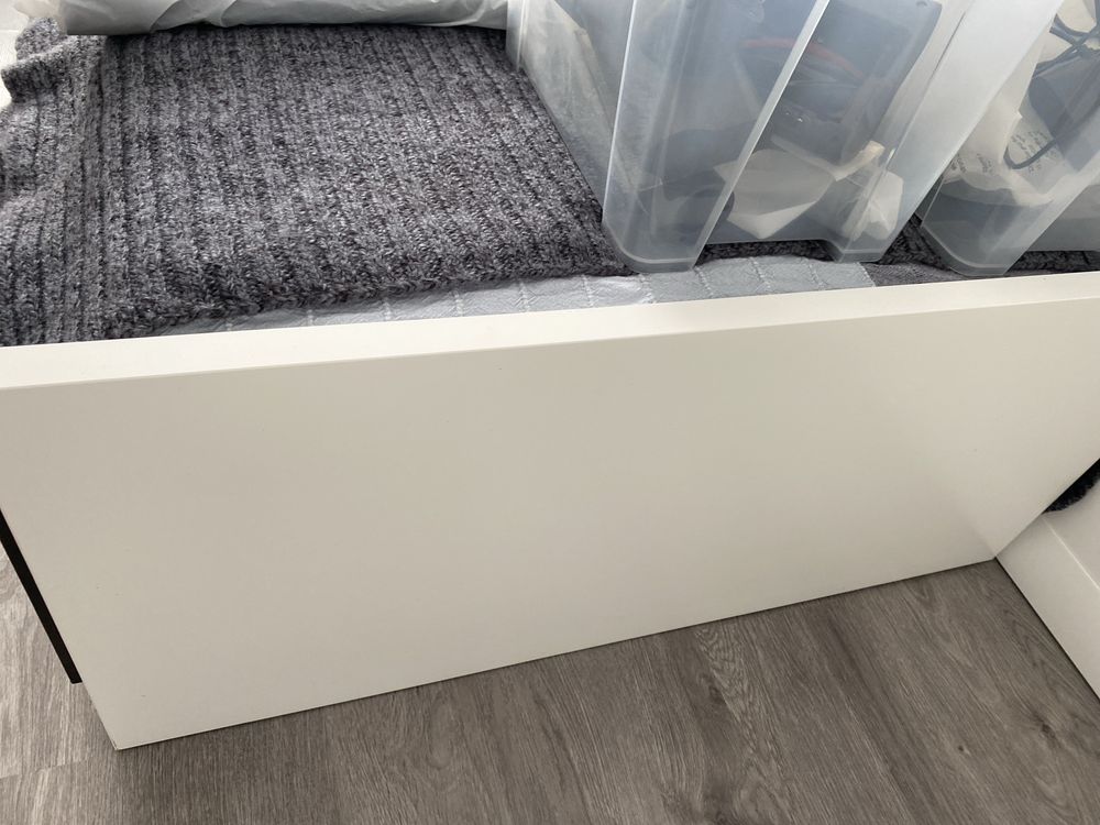 Łóżko z szufladami ikea z materacem