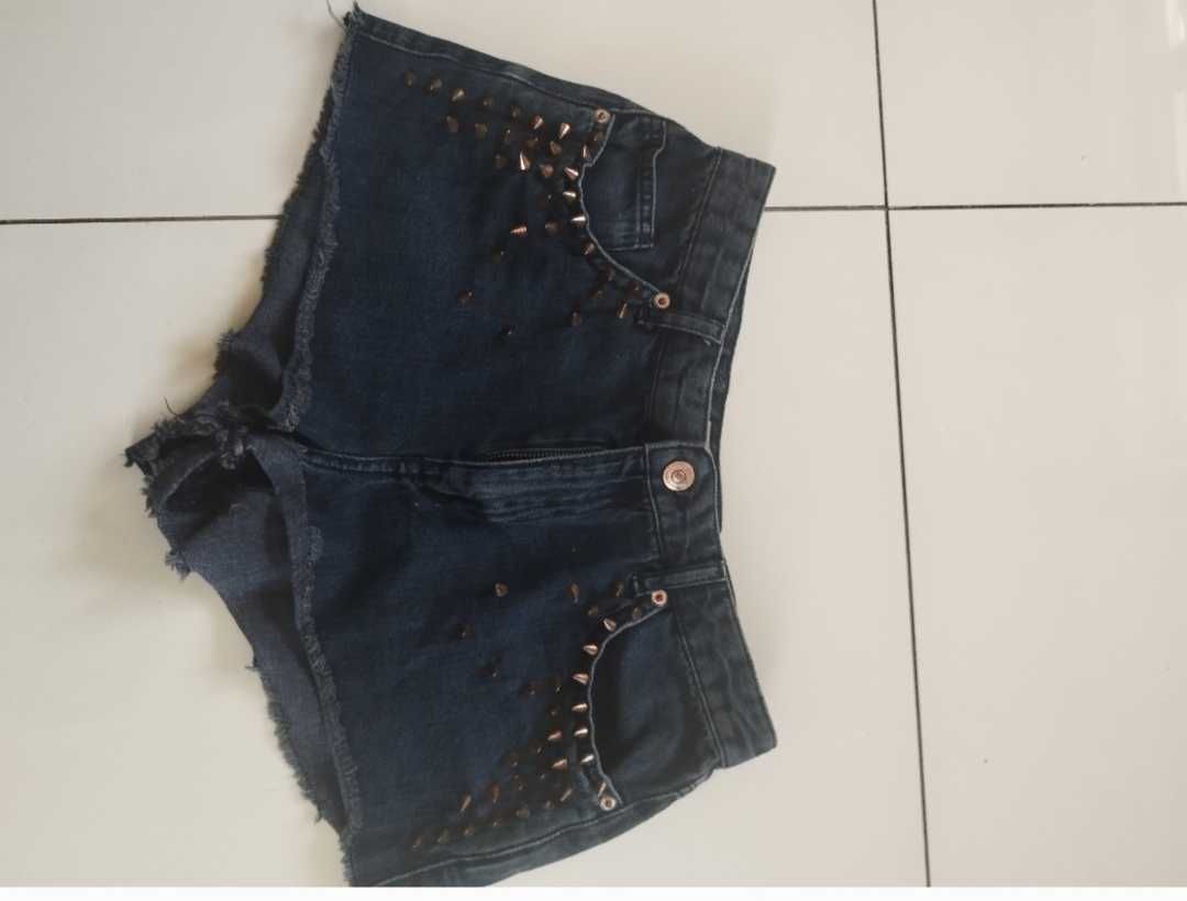 Spodenki jeansowe ćwieki