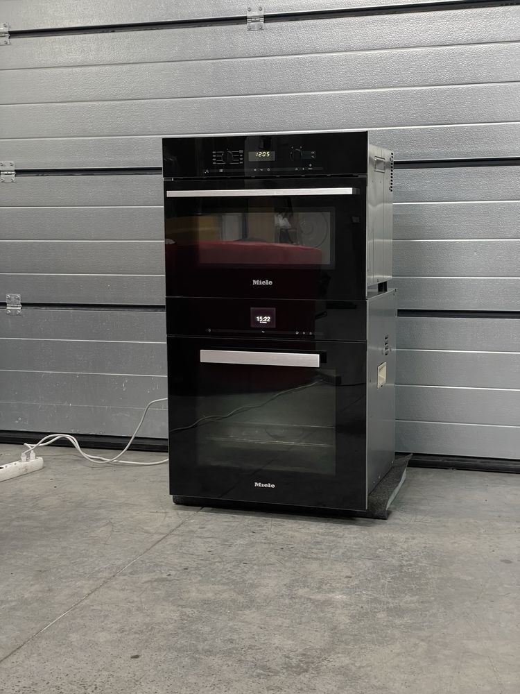ПРЕМІУМ КОМПЛЕКТ Духова шафа з пароваркою+Мікрохвильовка Miele DGC6660