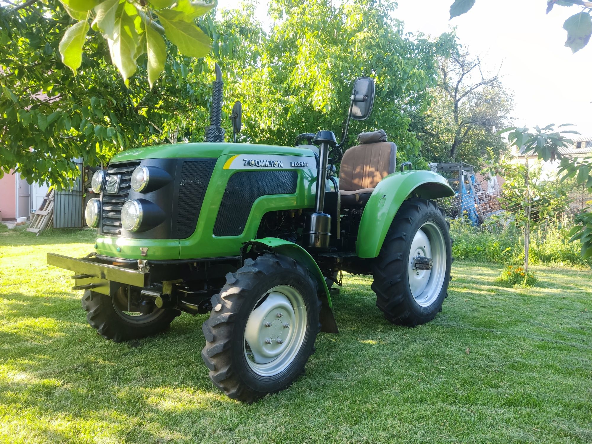 Продаж Обмін. Зоом-леон 244 4WD