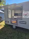 Przyczepa Gastronomiczna Gotowy pomysł na biznes Hot Dog! Kawa Herbata