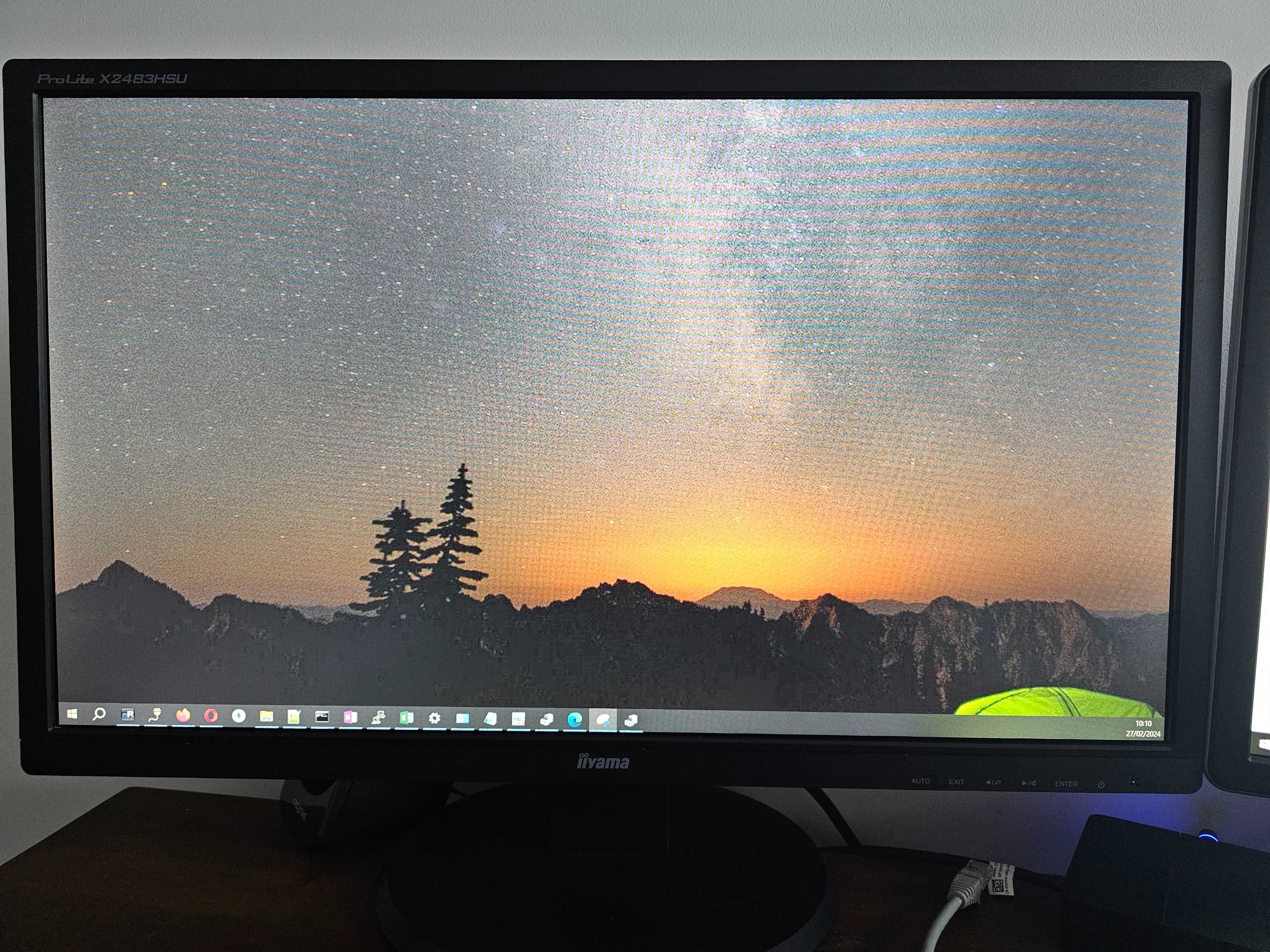 Mocny zestaw komputerowy do gier i pracy! PC Monitor Klawiarura Mysz