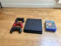 Play Station 4 slim  PS 4 slim 1TB