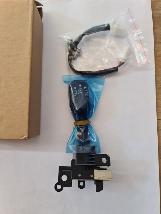 Interruptor controle de cruzeiro Toyota E150 corolla auris