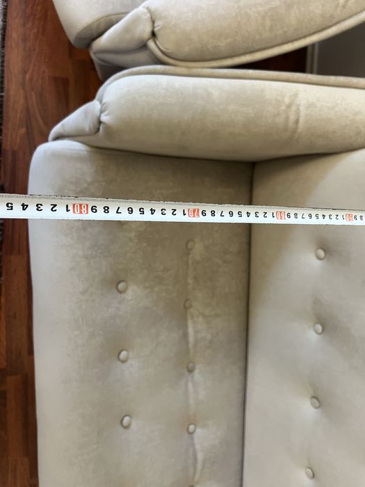 Продам диван и два кресла