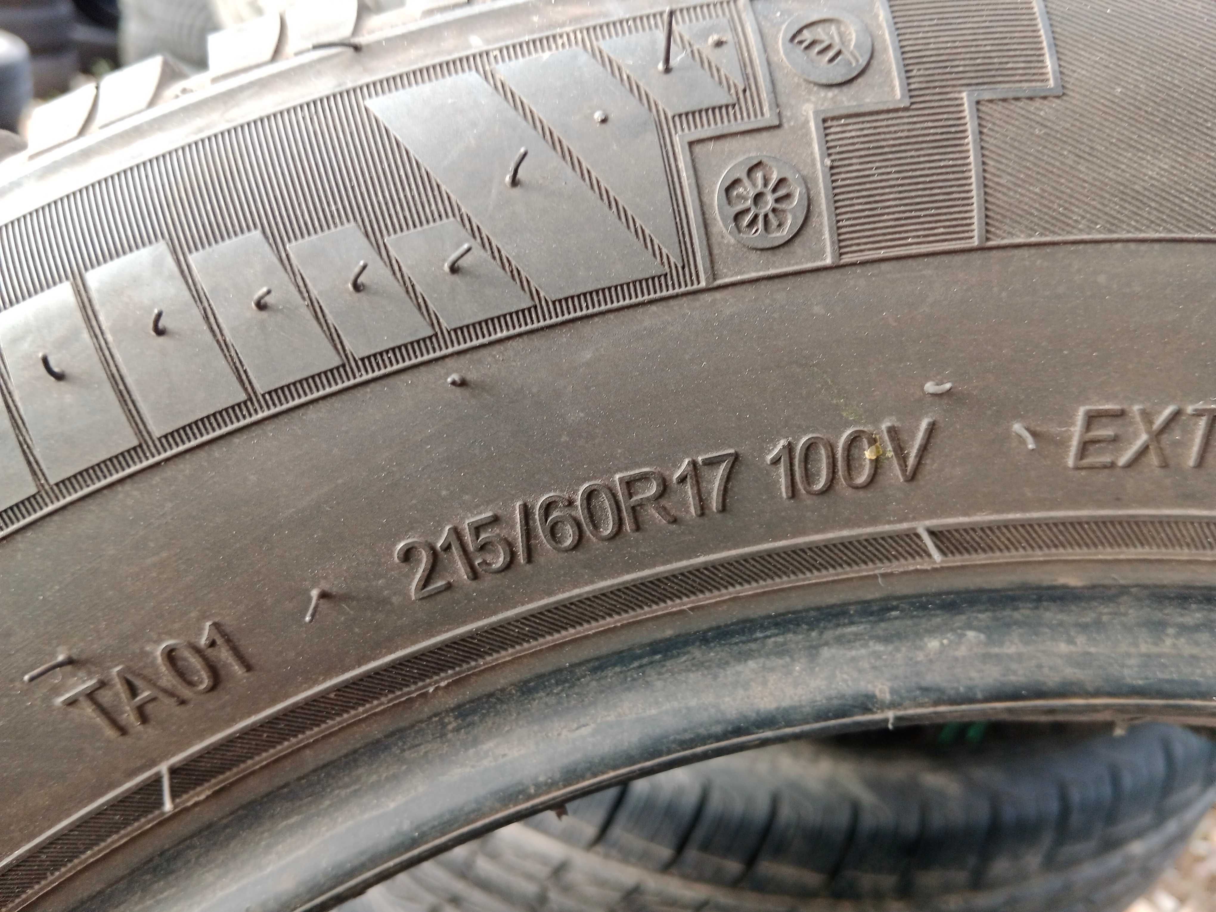 Opona używana 215/60R17 Triangle Season X TA01 1szt.