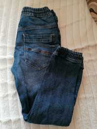 Spodnie jeansowe Reserved r. 152