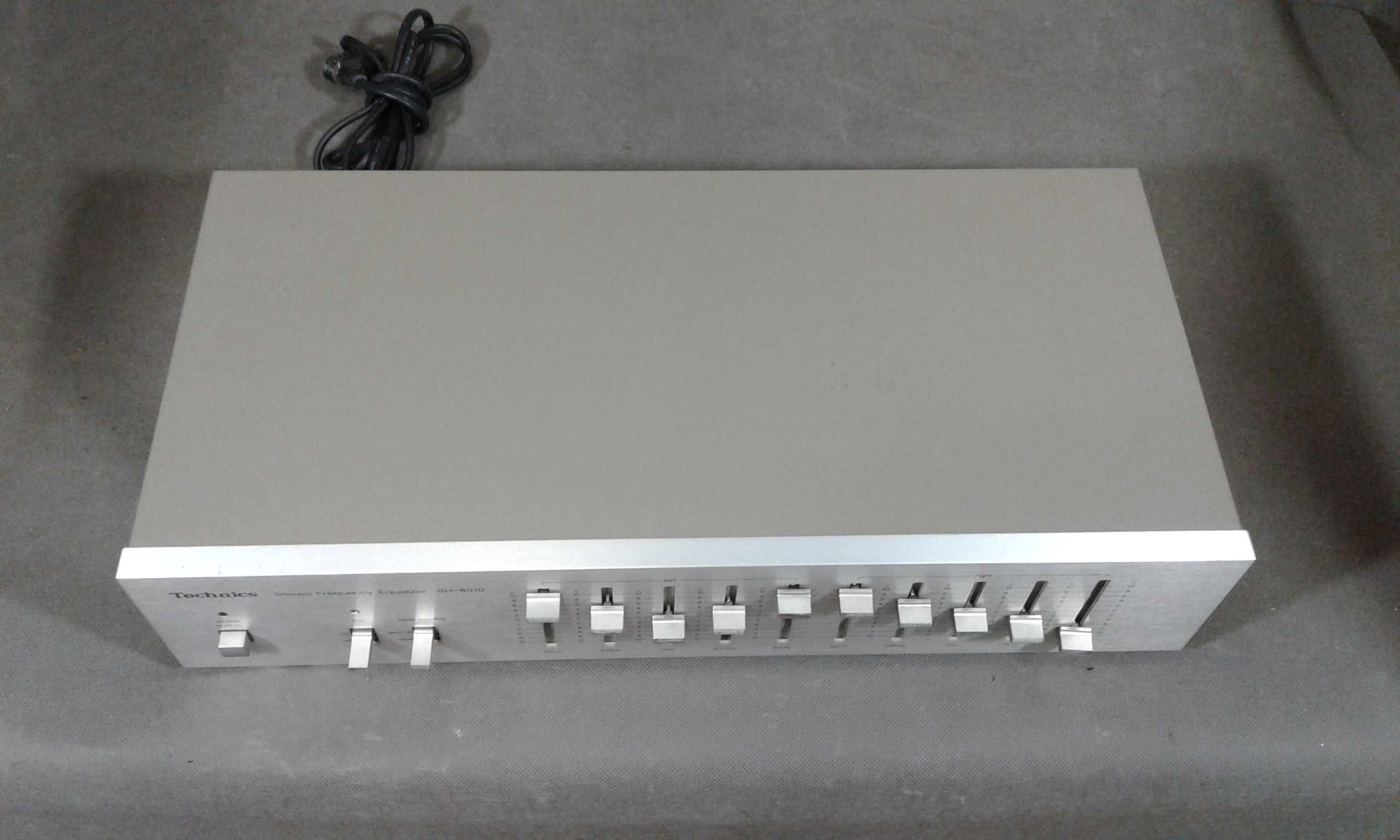 TECNICS SH-8010,korektor graficzny