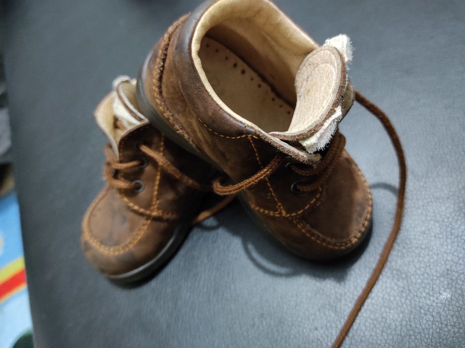 Carneiras TAM 21 e botas 21