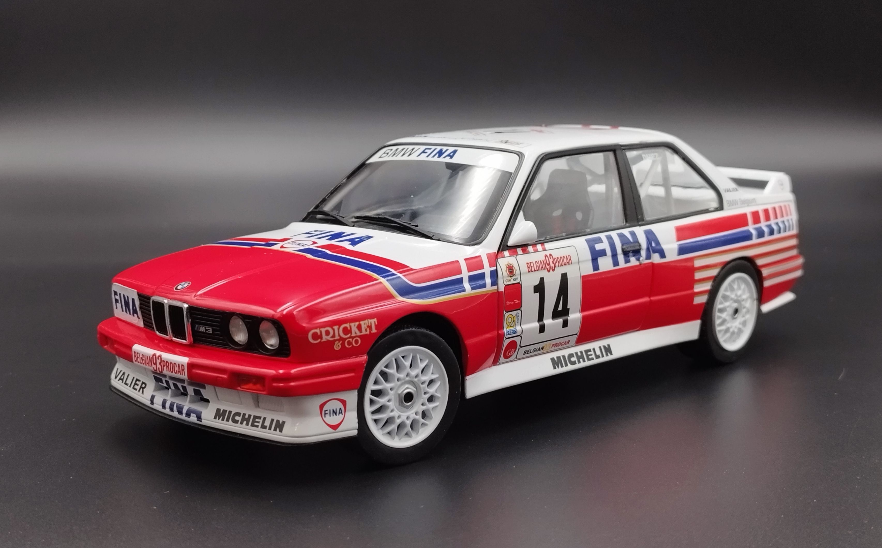 1:18 Solido 1993 BMW E30 M3 #14 FINA Belgium Procar + kalki Bastos