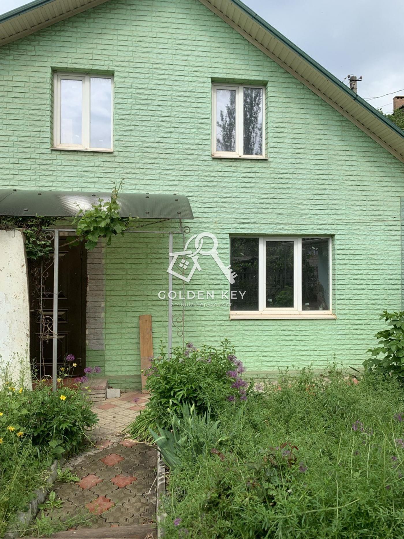 Продаж будинку по вул. Черняховського