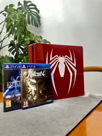 PS4 Slim 500GB Edycja Limitowana Spider-Man + 2Gry + Pad