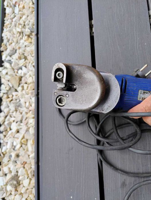 Sprżedam elektryczne nożyce do cięcia blachy CELMA PRMA 2,5 Stan BDB