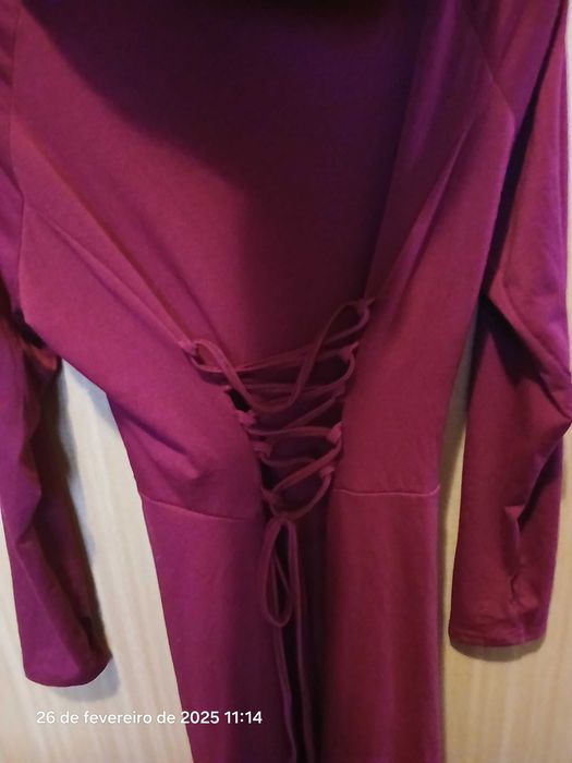 Vestido assimétrico nunca usado