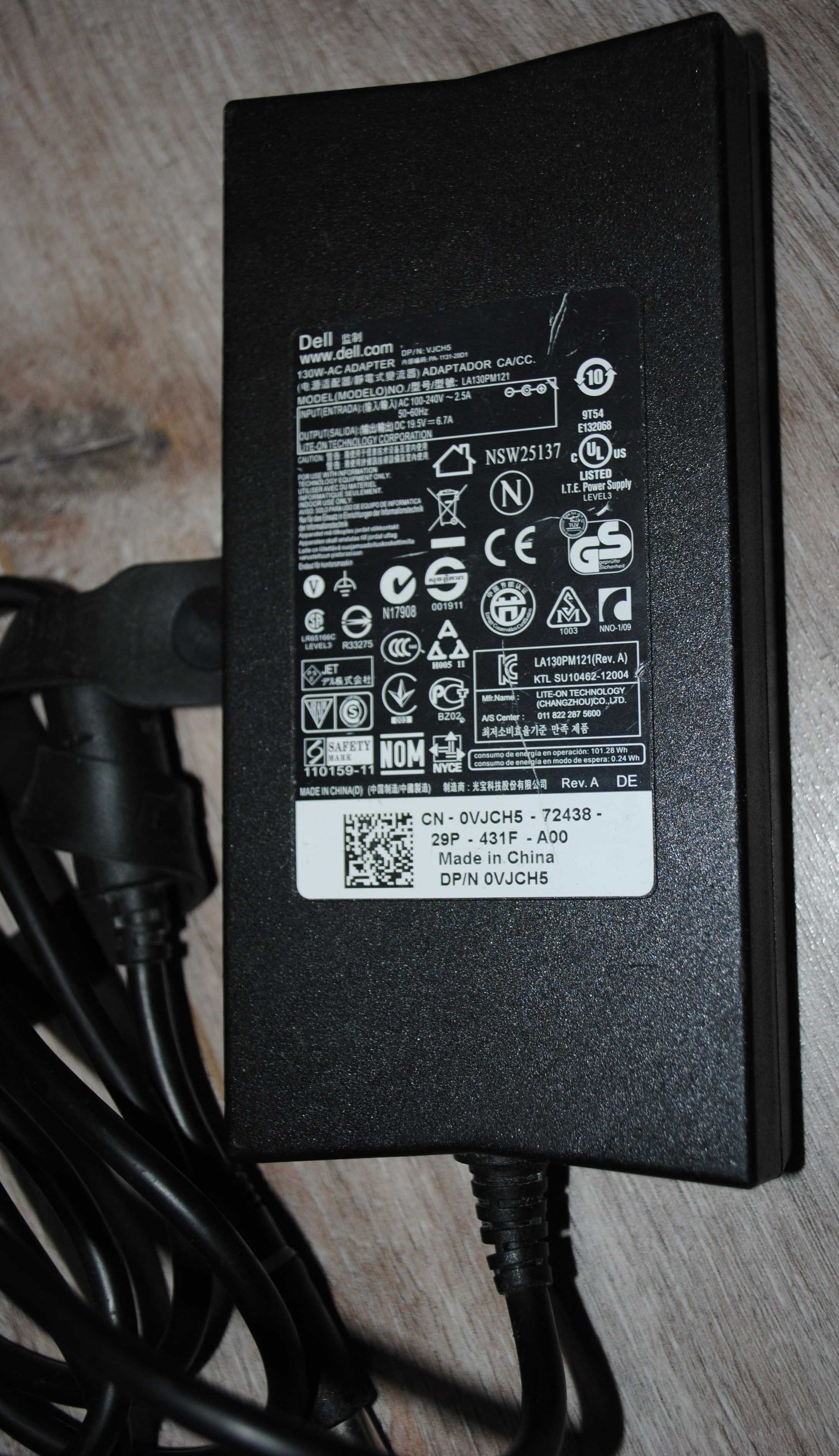 Зарядний пристрій до ноутбука Dell LA130PM121 . Блок питания.
