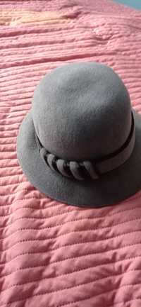 Szary kapelusz roz L