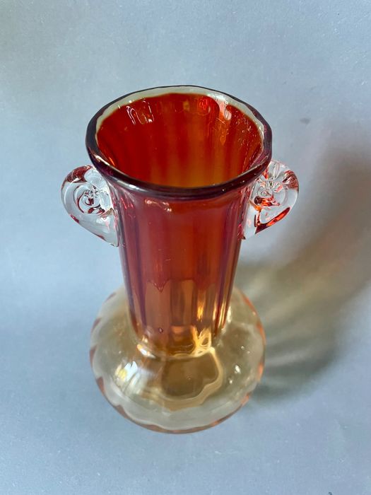 Tarnowiec wazon motylek kolorowe szkło PRL